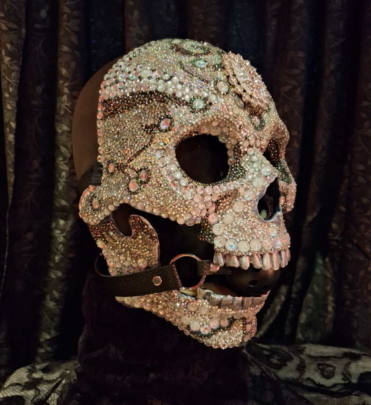 Glitterati Skull Mask