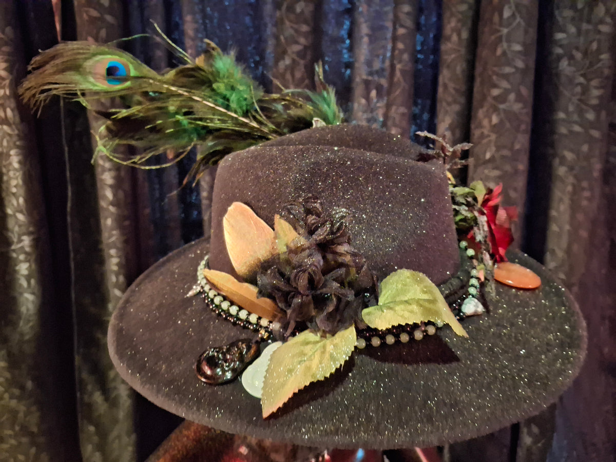 Sparkling Roach Hat