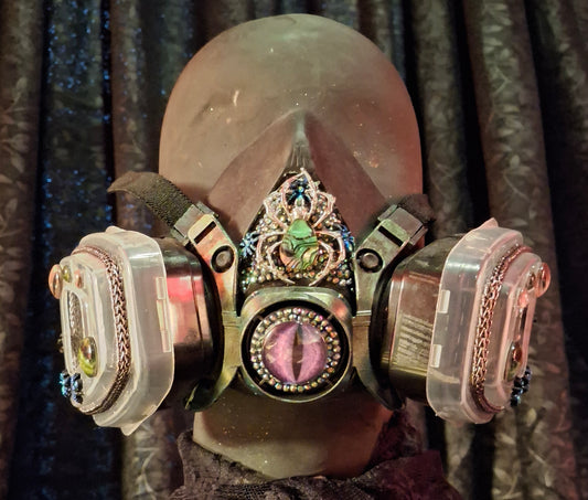 Arachnid Respirator Mask